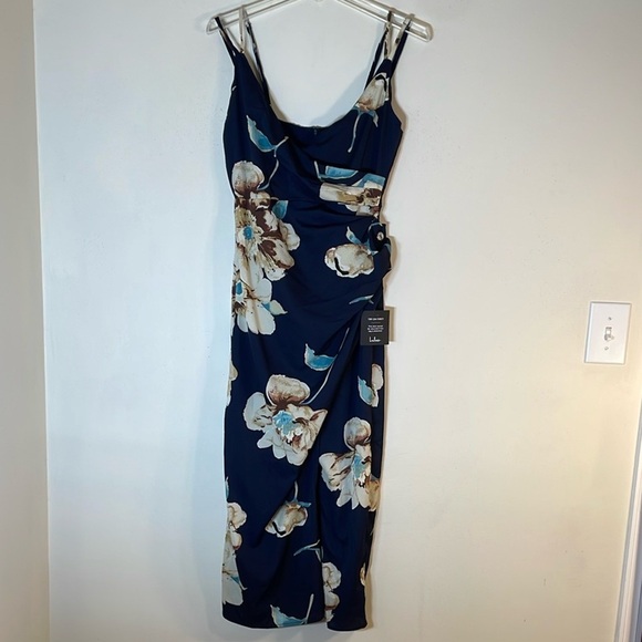 NWT. Lulus Small Draw You Close Navy Blue Floral Sleeveless Surplice Midi Dress. - Picture 2 of 13